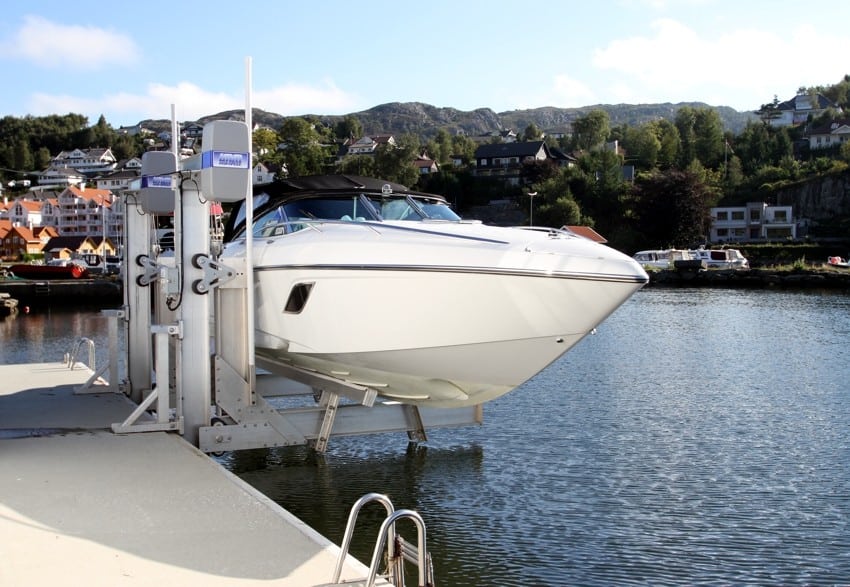 Learn all about this marine boatlift by IMM Quality