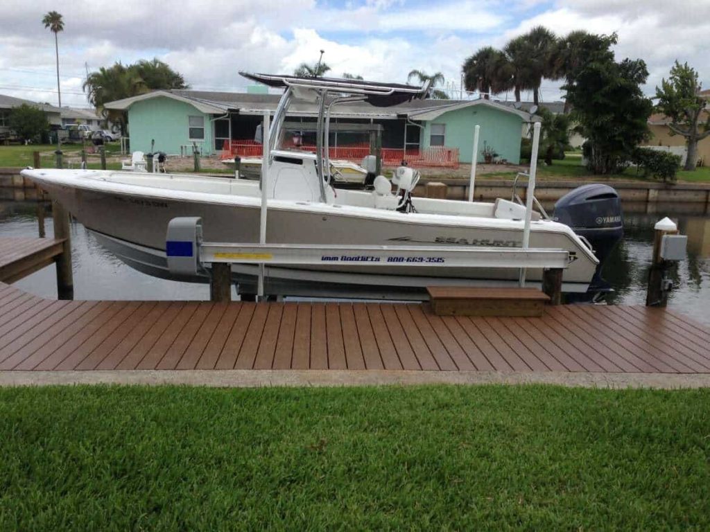 boat lift home seawall