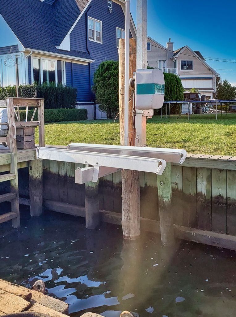 imm tr pwc1500 boatlift in bright white