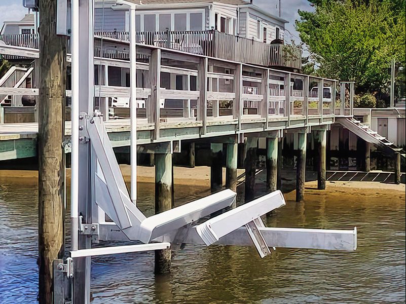 IMM-TR-PWC3000-copy2x-new-Lum PWC 3000 boat lift in bright white